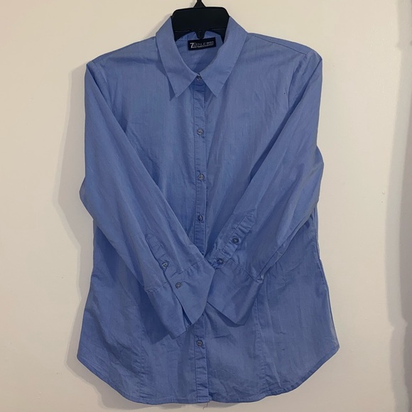 Button down top - Picture 2 of 4